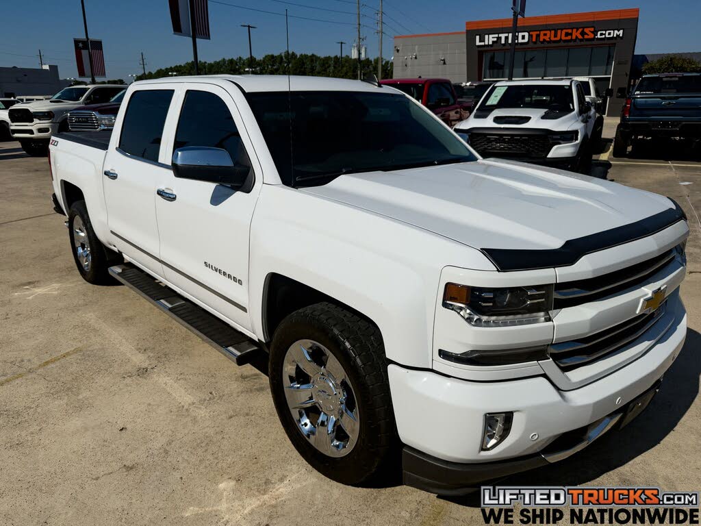 2018 Chevrolet Silverado 1500 LTZ Crew Cab 4WD