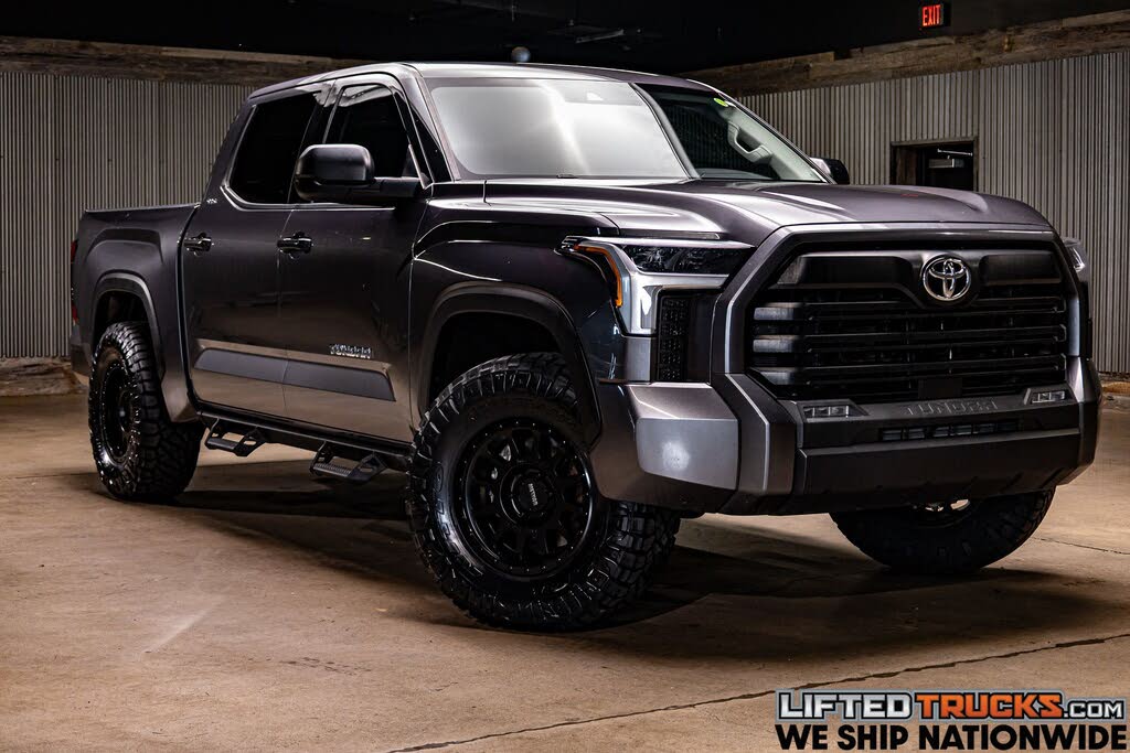 2023 Toyota Tundra SR5 CrewMax Cab RWD
