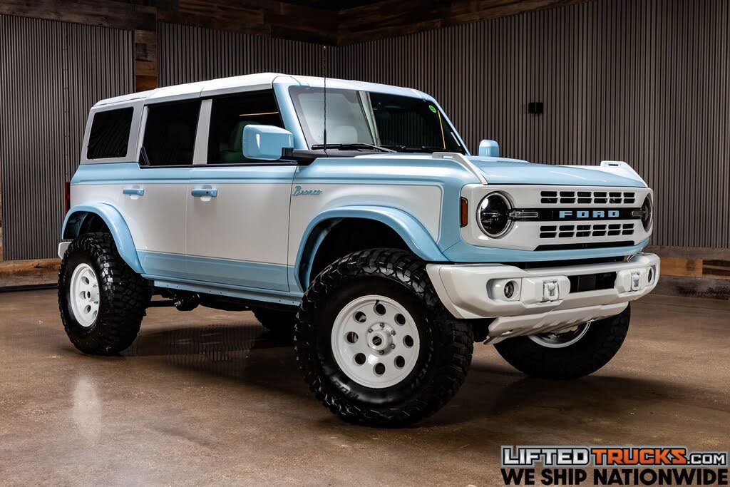 2025 Ford Bronco Heritage Edition 4-Door 4WD