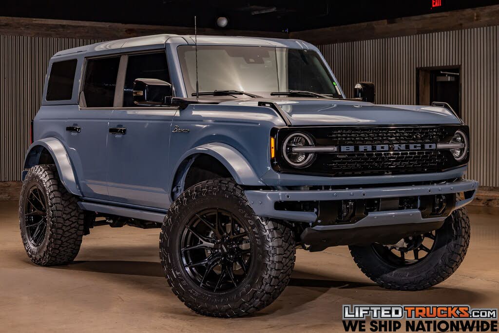 2025 Ford Bronco Badlands 4-Door 4WD