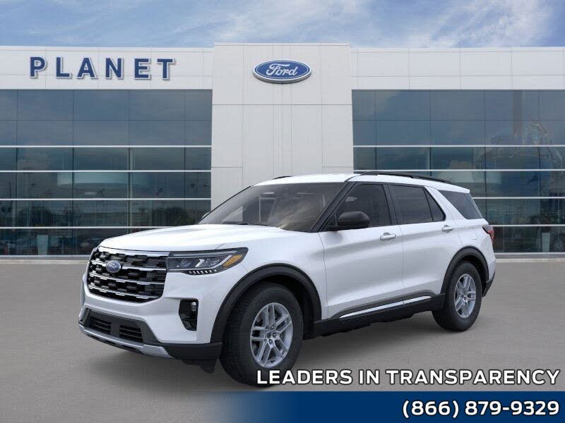 2025 Ford Explorer Active RWD