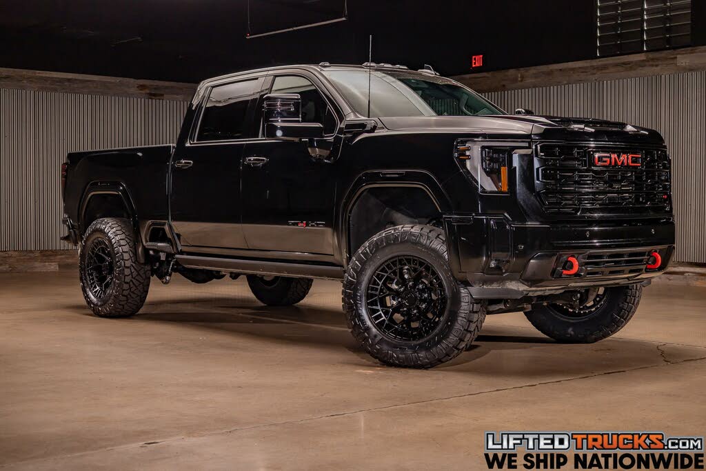 2025 GMC Sierra 2500HD AT4 Crew Cab 4WD