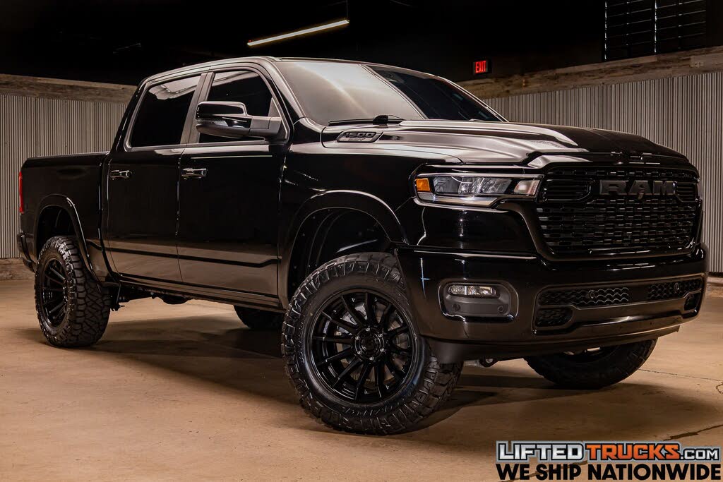 2025 RAM 1500 Big Horn Crew Cab 4WD