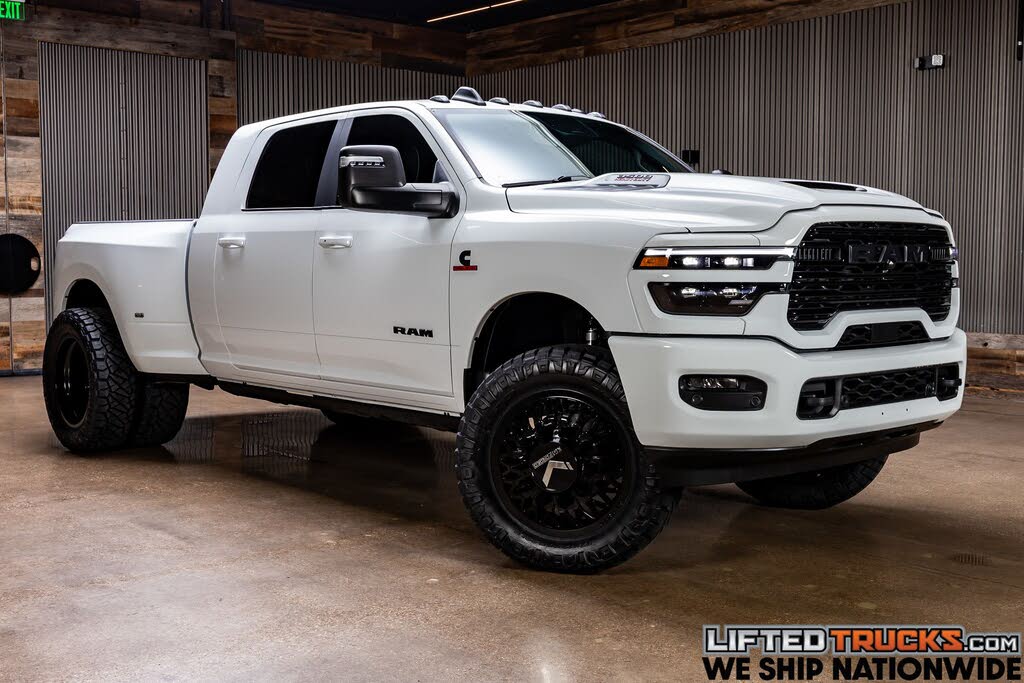 2025 RAM 3500 Laramie Mega Cab DRW 4WD