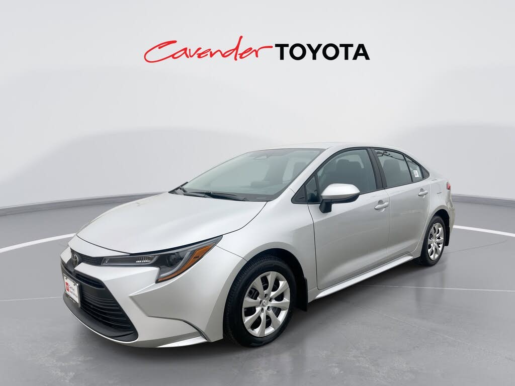 2026 Toyota Corolla LE FWD