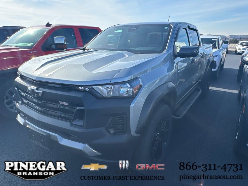 2025 Chevrolet Colorado Trail Boss Crew Cab 4WD