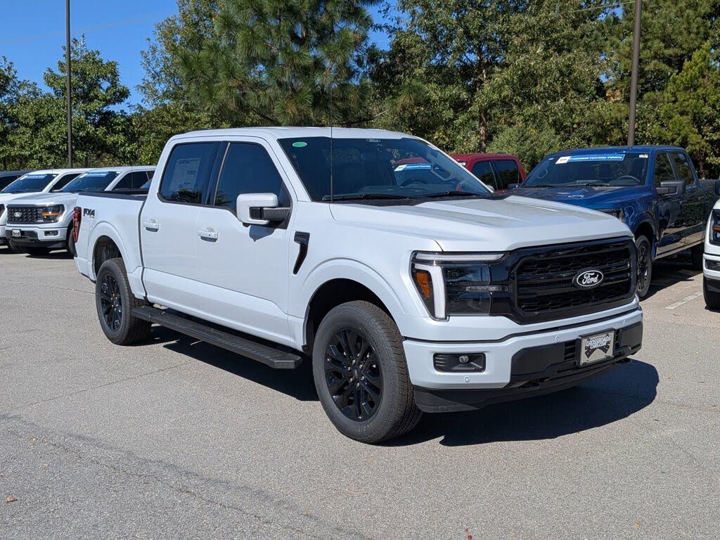 2025 Ford F-150 Lariat SuperCrew 4WD