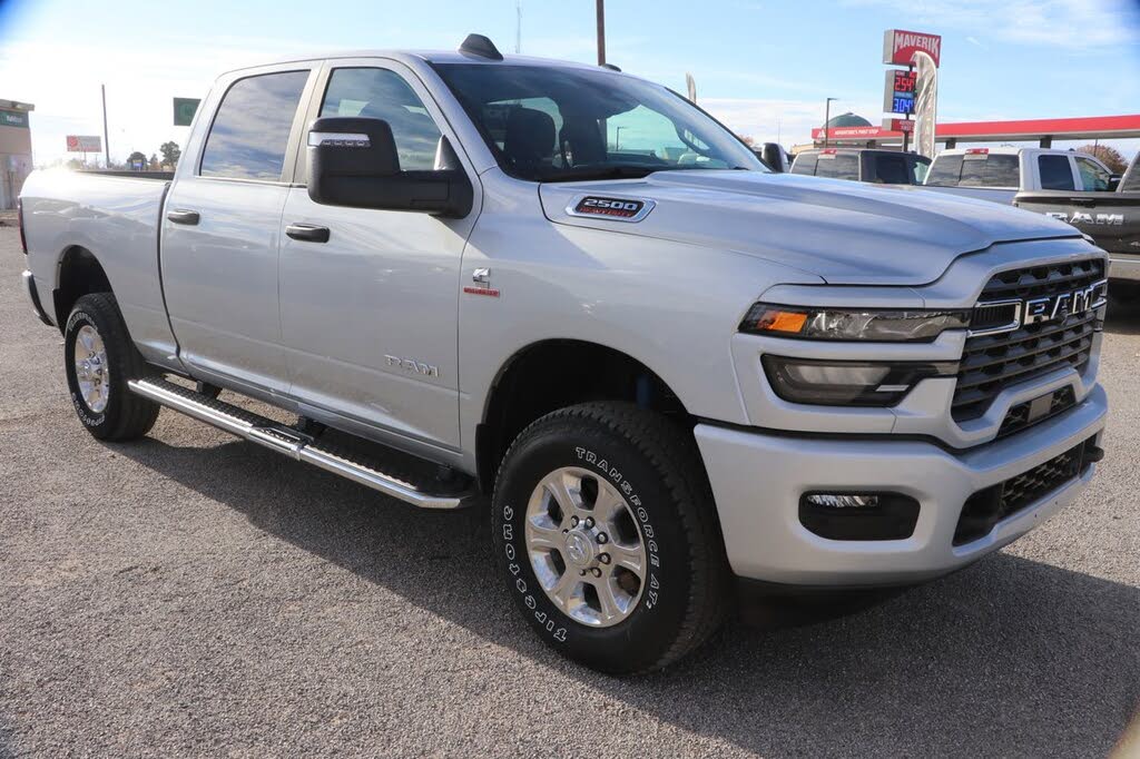 2026 RAM 2500 Big Horn Crew Cab 4WD