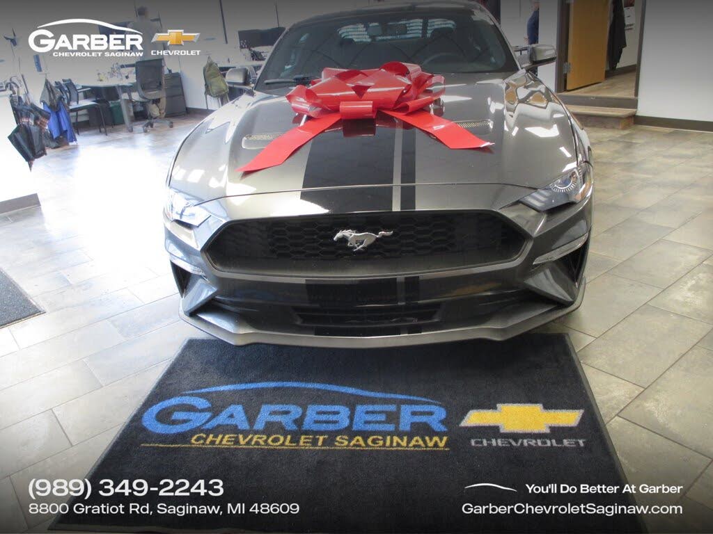 2020 Ford Mustang EcoBoost Coupe RWD