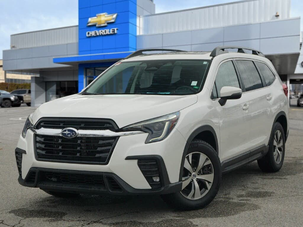 2023 Subaru Ascent Touring AWD with Captains Chairs