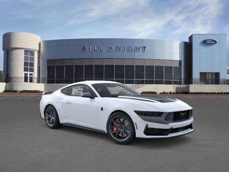 2025 Ford Mustang Dark Horse Fastback RWD