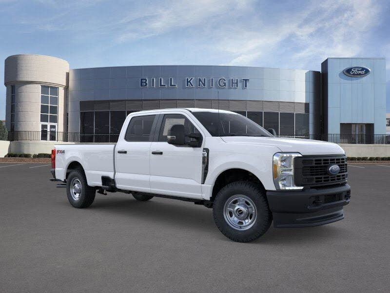 2026 Ford F-350 Super Duty XL Crew Cab 4WD