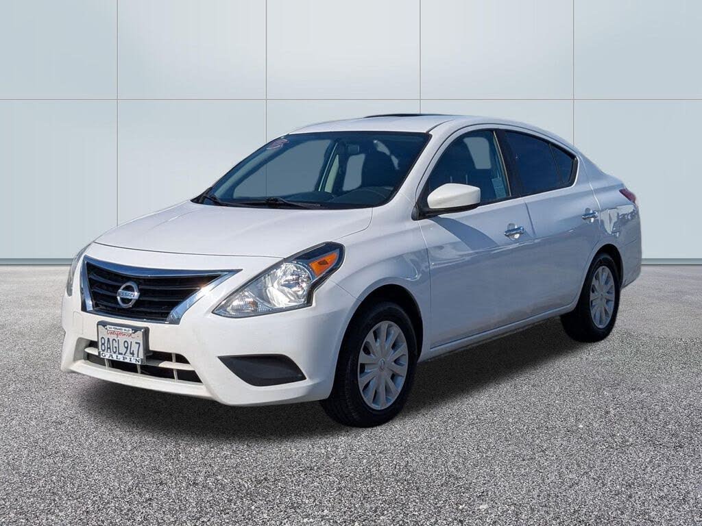 2018 Nissan Versa SV