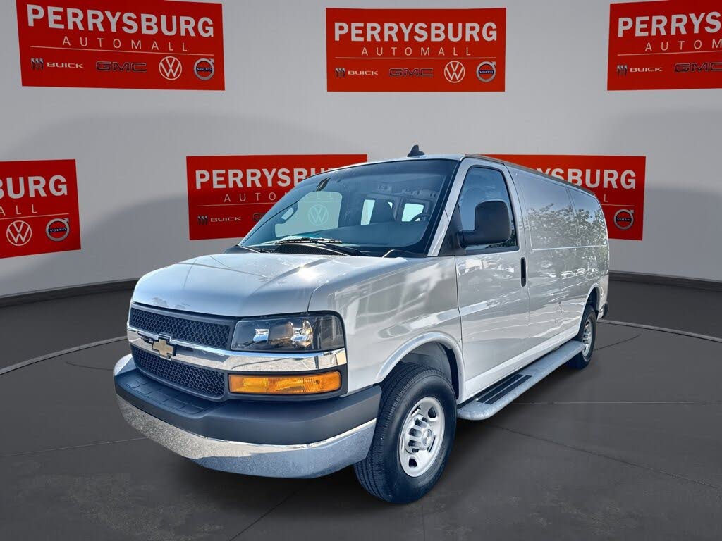 2023 Chevrolet Express Cargo 2500 RWD
