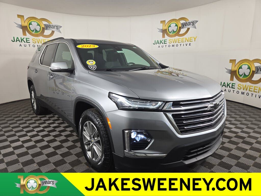 2023 Chevrolet Traverse LT Cloth AWD