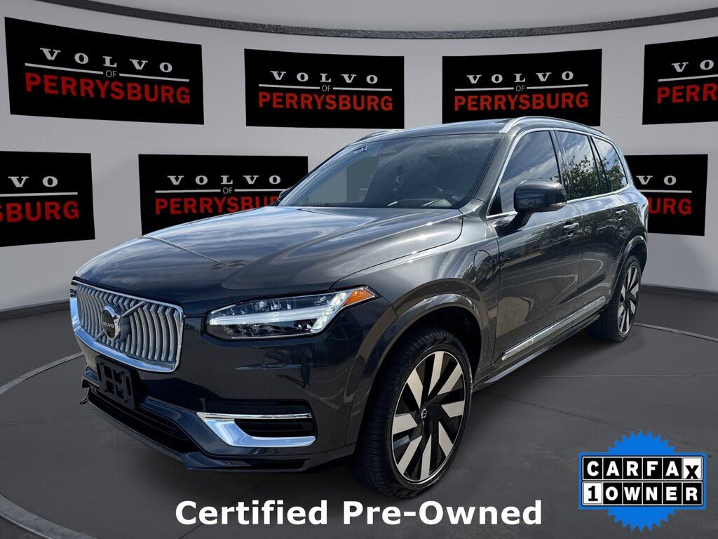 2023 Volvo XC90 Recharge T8 Ultimate Bright Theme 7-Passenger eAWD