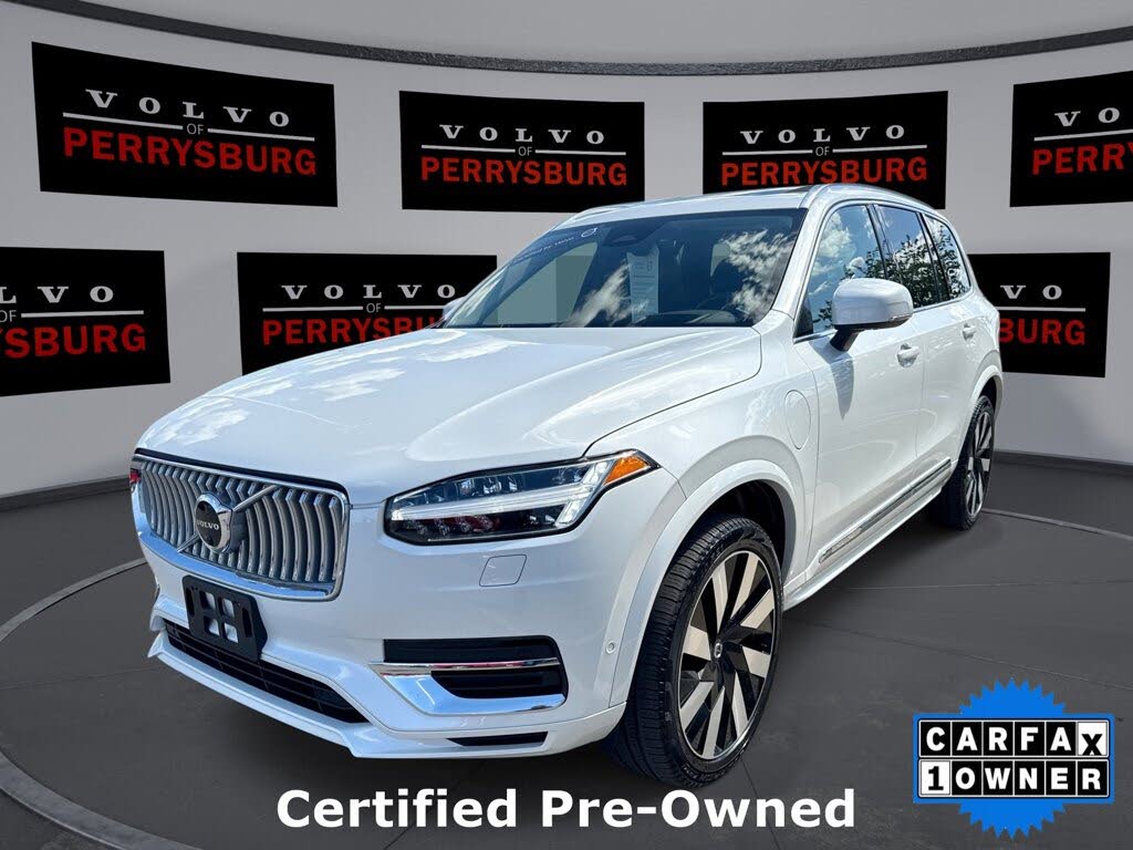 2023 Volvo XC90 Recharge T8 Ultimate Bright Theme 6-Passenger eAWD