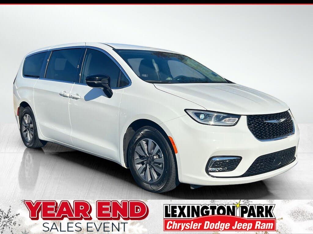 2024 Chrysler Pacifica Hybrid Select FWD
