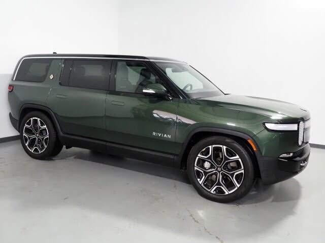 2024 Rivian R1S Adventure Performance Dual Motor AWD