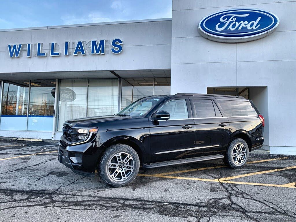2025 Ford Expedition MAX Active 4WD