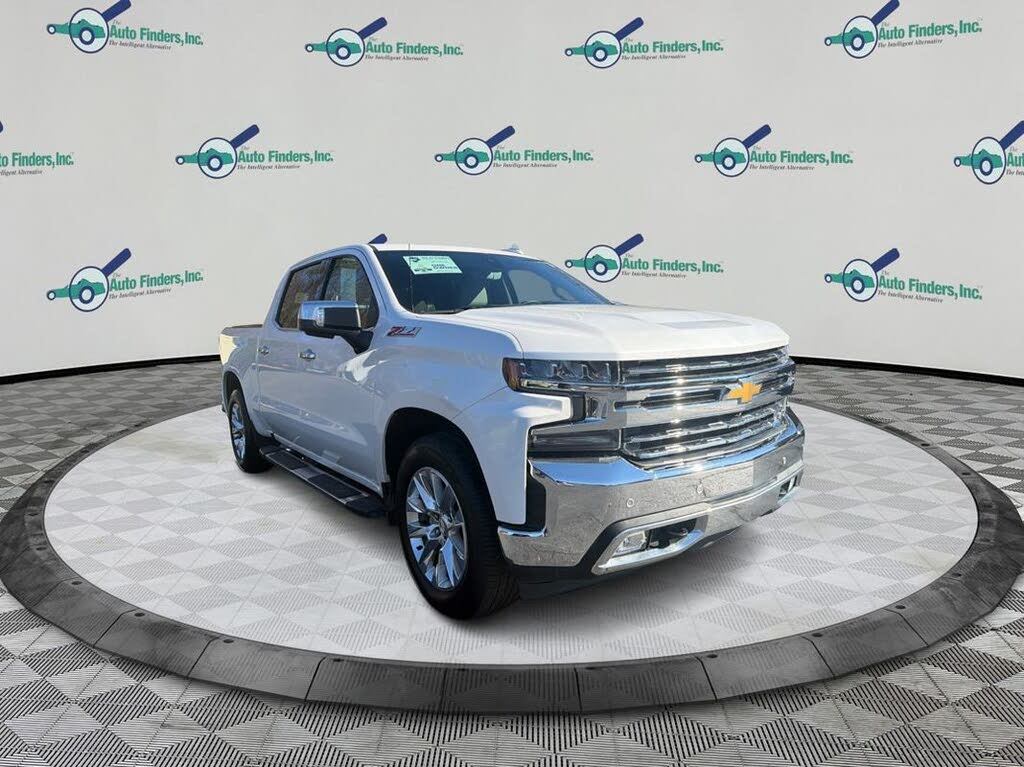 2019 Chevrolet Silverado 1500 LTZ Crew Cab 4WD