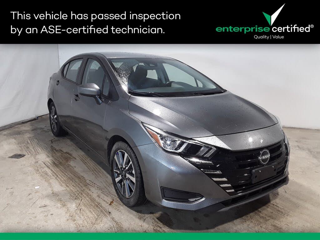2023 Nissan Versa SV FWD
