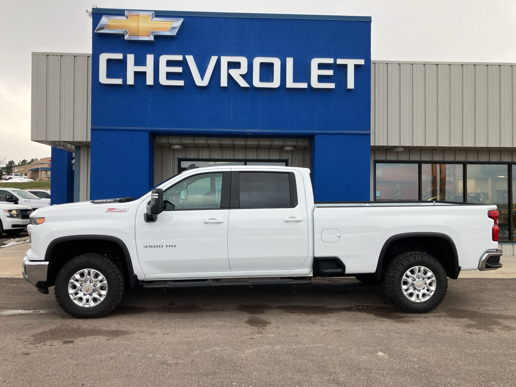 2024 Chevrolet Silverado 3500HD LT Crew Cab 4WD