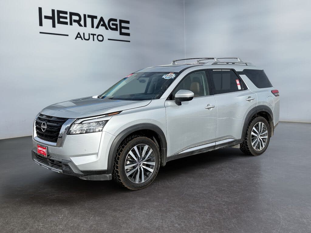 2024 Nissan Pathfinder Platinum 4WD