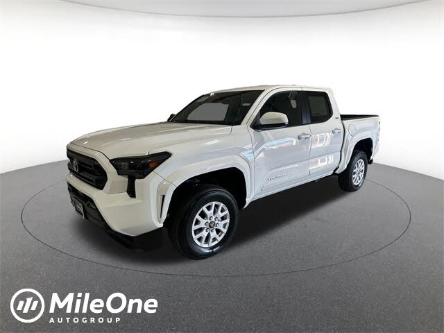 2024 Toyota Tacoma SR5 Double Cab 4WD