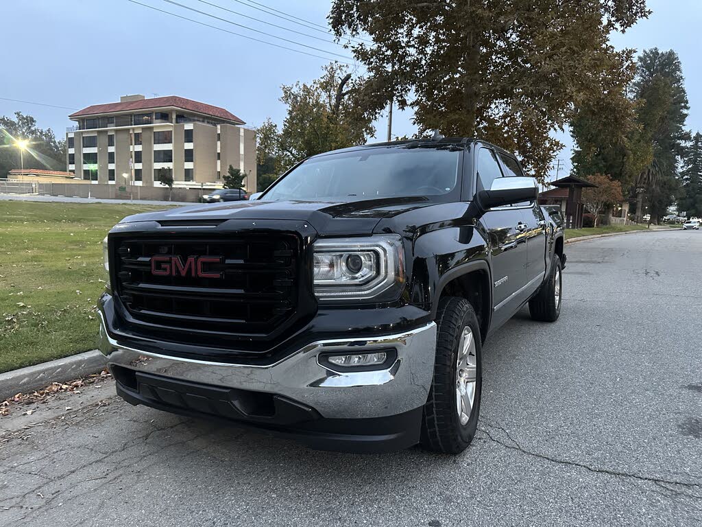 2018 GMC Sierra 1500 SLT Crew Cab