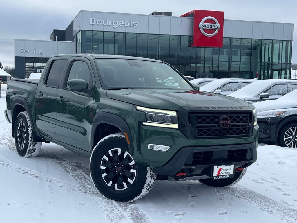 2022 Nissan Frontier PRO-4X Crew Cab 4WD