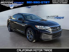 Volkswagen Jetta 1.5T SE FWD