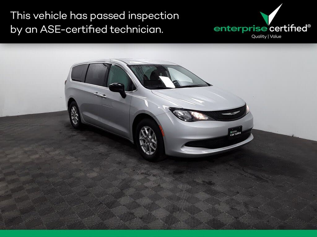 2024 Chrysler Voyager LX FWD