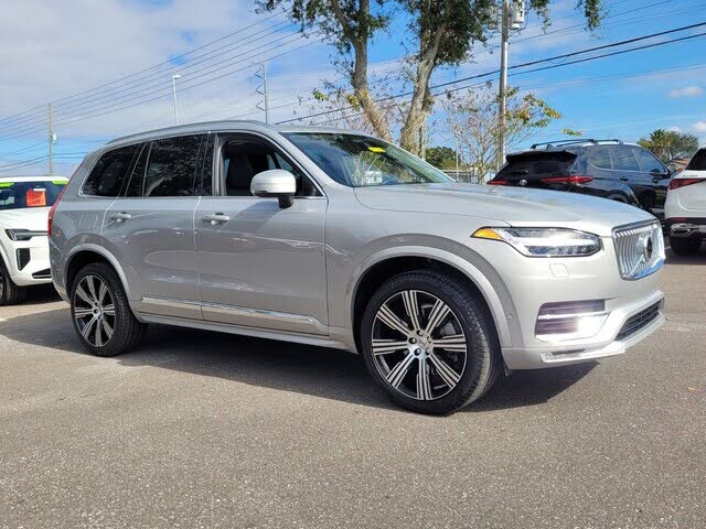 2024 Volvo XC90 B5 Plus Bright Theme AWD