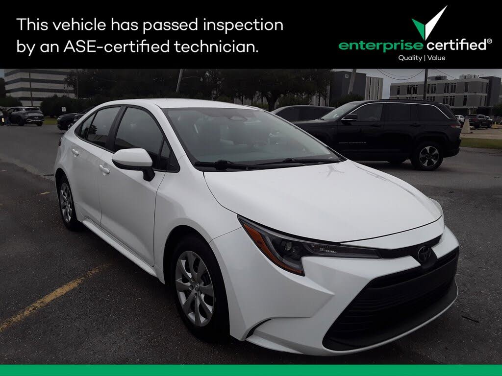 2025 Toyota Corolla LE FWD