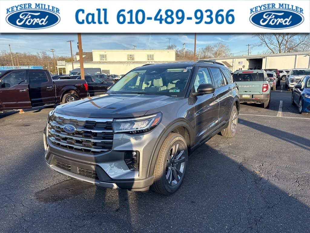 2026 Ford Explorer Active AWD