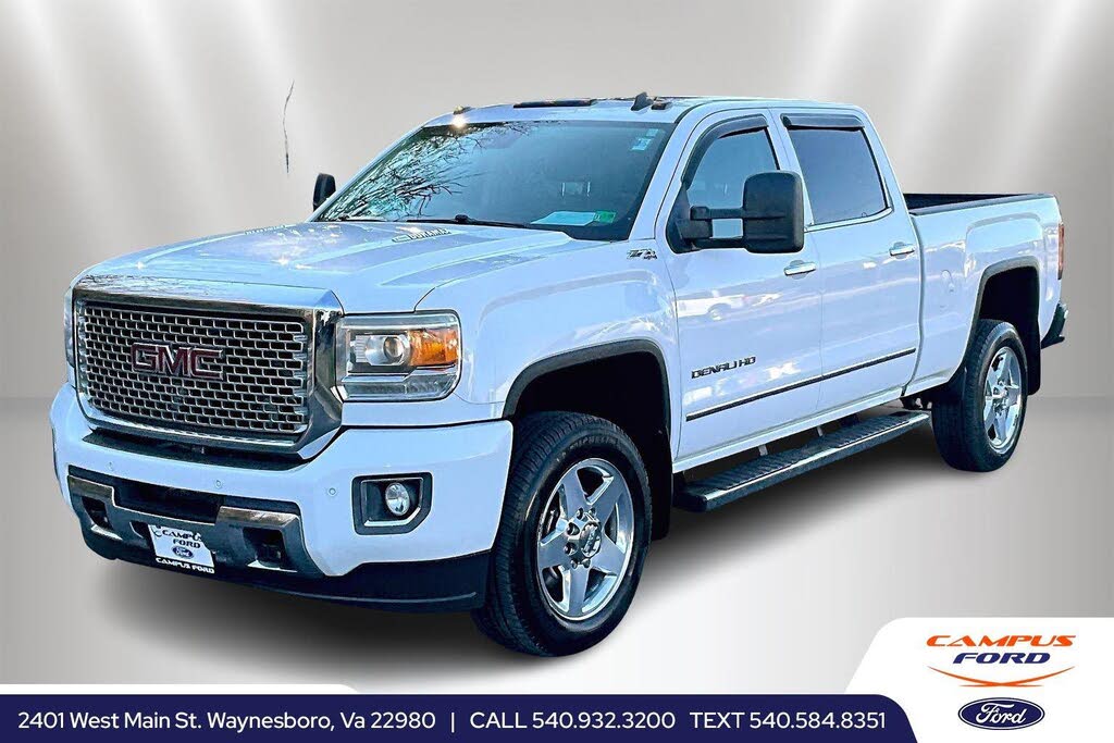 2015 GMC Sierra 3500HD Denali Crew Cab LB DRW 4WD