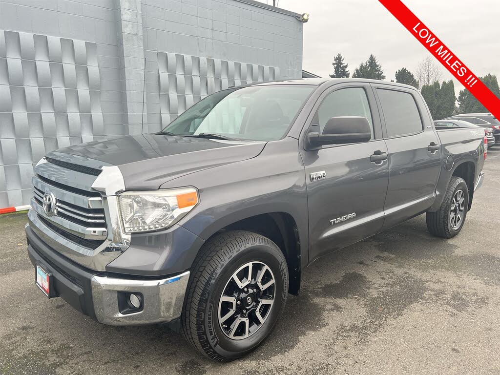 2017 Toyota Tundra SR5 CrewMax 5.7L 4WD