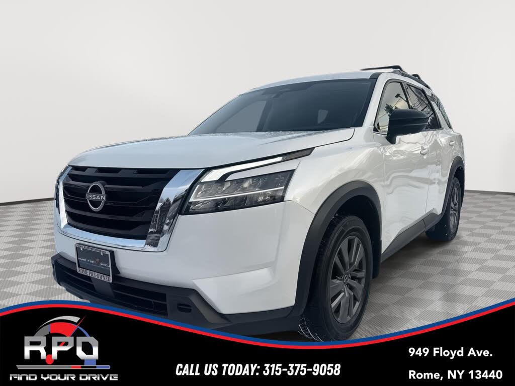 2022 Nissan Pathfinder SV 4WD