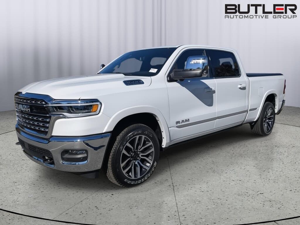 2025 RAM 1500 Limited Crew Cab 4WD