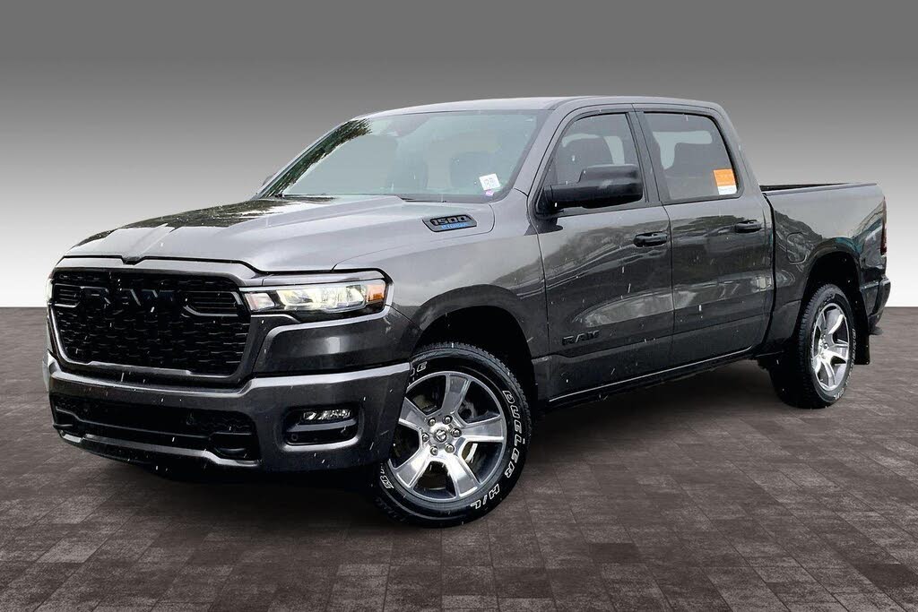 2025 RAM 1500 Tradesman Crew Cab 4WD