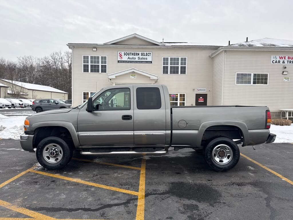 2006 GMC Sierra 2500HD