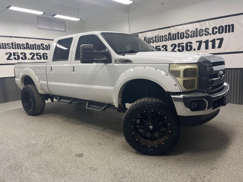 2011 Ford F-350 Super Duty Lariat Crew Cab 4WD
