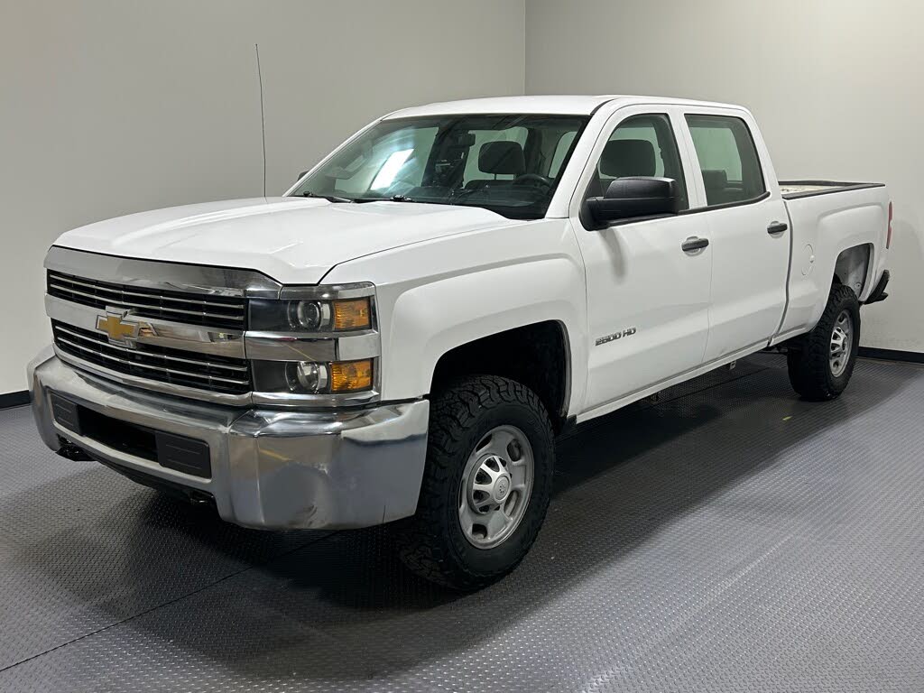 2015 Chevrolet Silverado 2500HD Work Truck Crew Cab 4WD