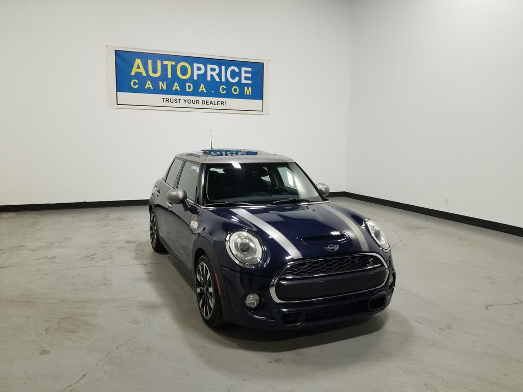 2017 MINI Cooper S 4-Door Hatchback FWD