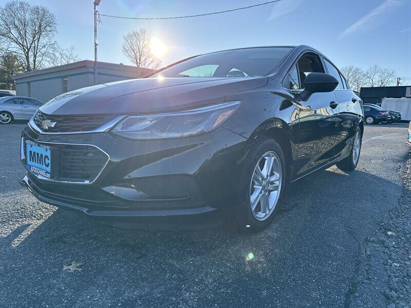 2018 Chevrolet Cruze LT Sedan FWD