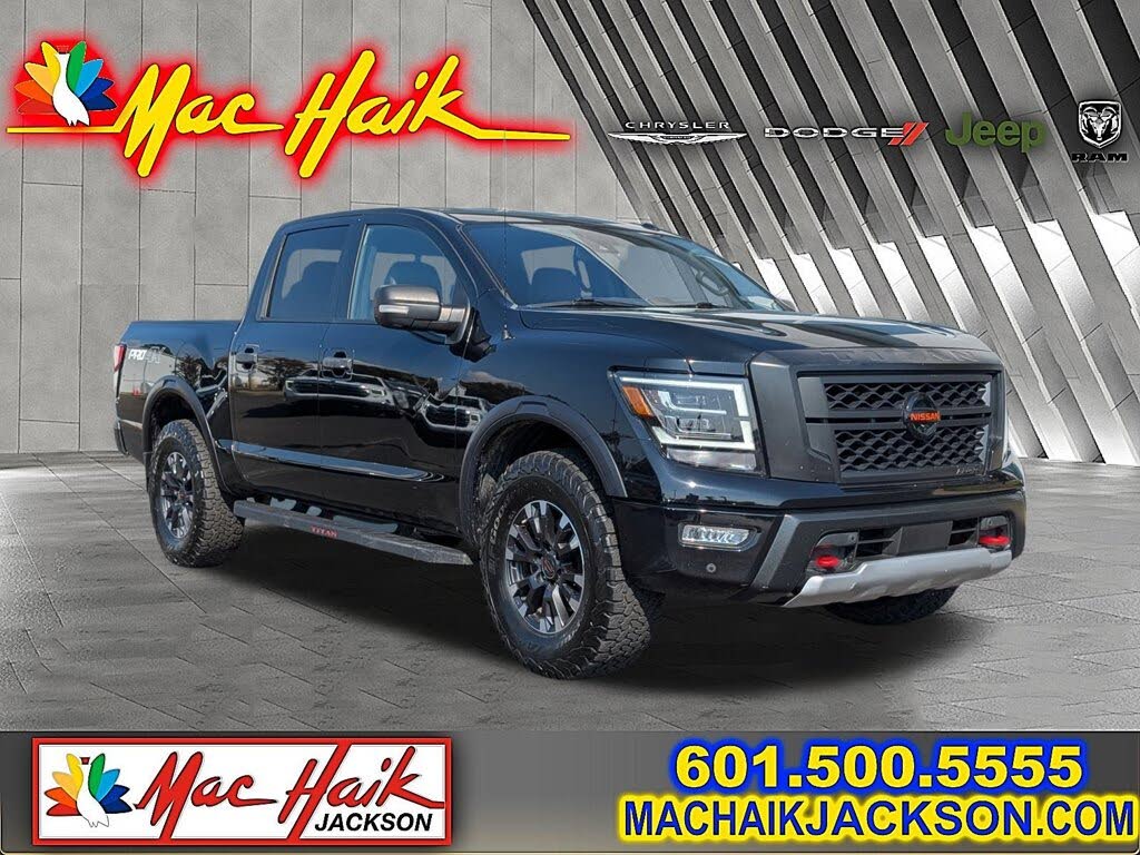 2020 Nissan Titan PRO-4X Crew Cab 4WD