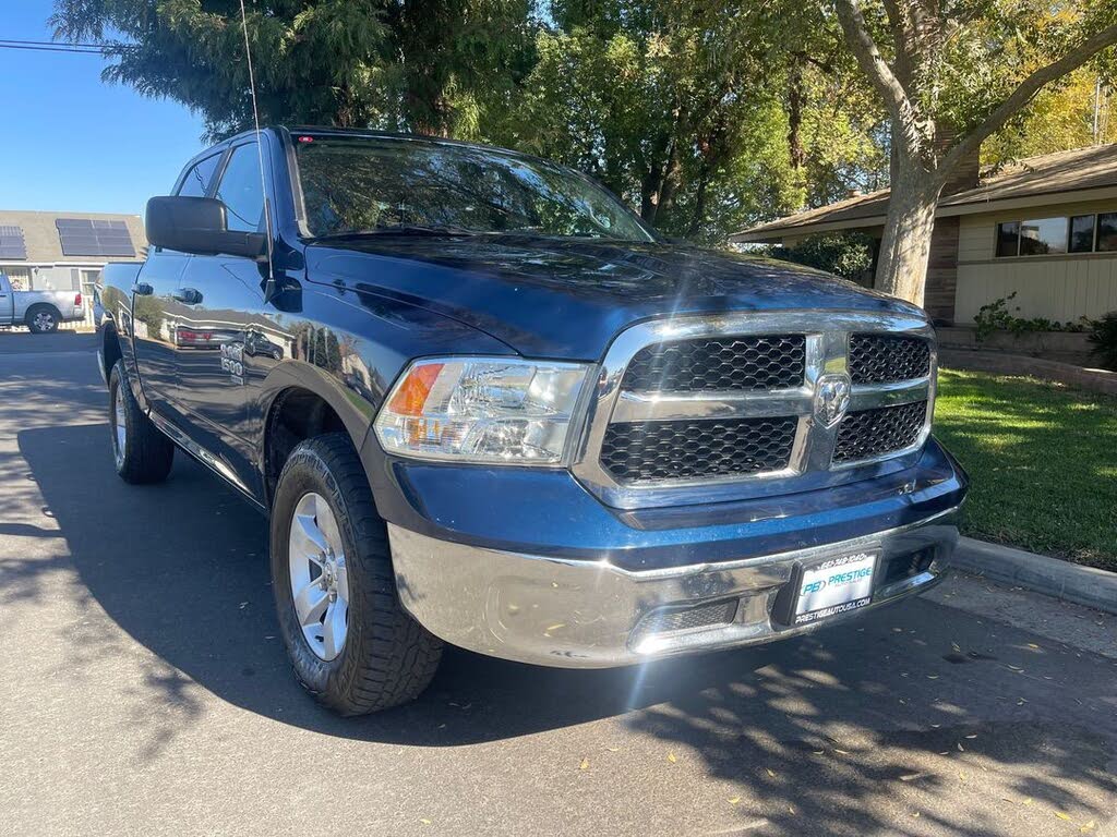2021 RAM 1500 Classic SLT Crew Cab 4WD