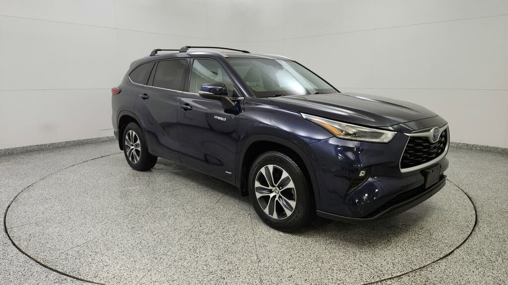 2021 Toyota Highlander Hybrid XLE AWD