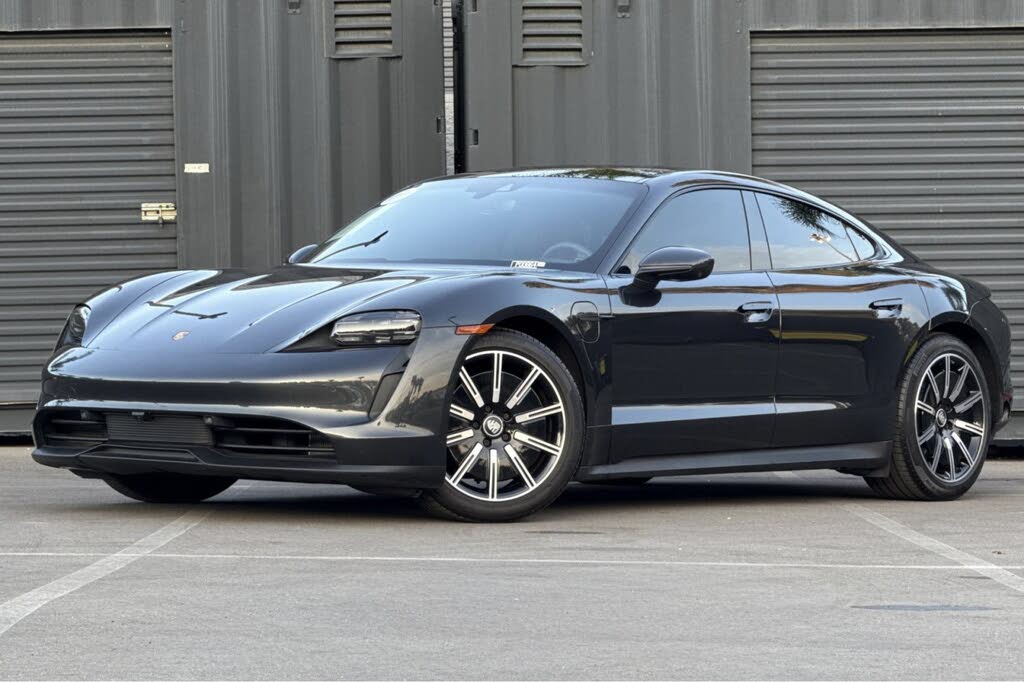 2022 Porsche Taycan Sedan RWD